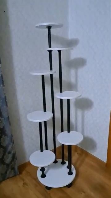 Подставка для цветов.