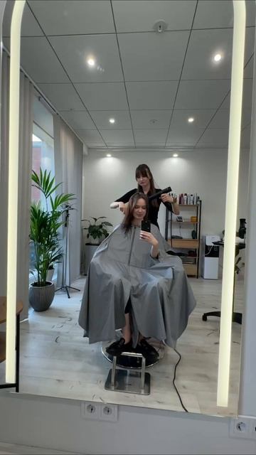 ссылку на мастера выложила в телегу ⬆️ #прически #волосы #уходзасобой #бьюти смотреть онлайн