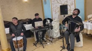 Малик Даккаев и Залибек Баймаров - Зажигательная лезгинка на гармошке.СУПЕР!!!