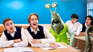 Моя Училка Стала Монстром !