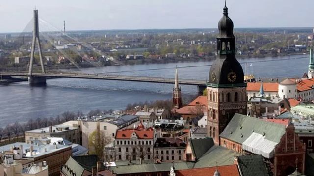 Латвия захотела выдворить тысячу россиян. смотреть онлайн