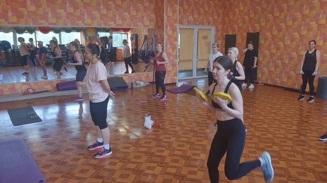 ФУНКЦИОНАЛЬНЫЙ ТРЕНИНГ / FUNCTIONAL TRAINING / ГРУППОВАЯ ТРЕНИРОВКА смотреть онлайн