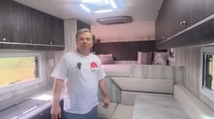 Жилой модуль, кемпер, Автодом на 5 спальных мест со стационарным душем