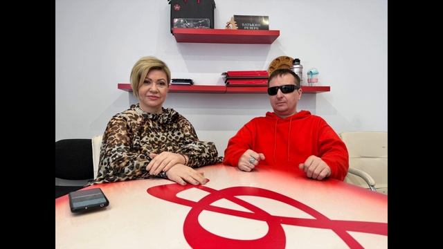 Ирина Максимова певица 🎤в авторской программе Виктора Тартанова «Звездная гостиная» на радио ВОС