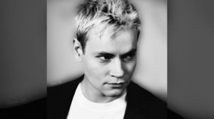 А душа зовёт мне мою Любовь...