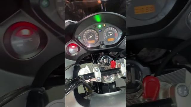 HONDA CBF600 2005 г. Серебристый смотреть онлайн