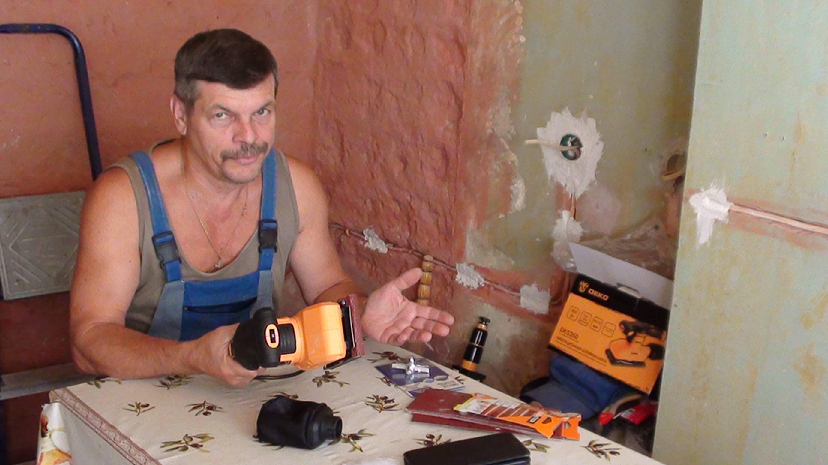 Распаковка, обзор и испытание шлифовальной машинки ДЕКО 350 с регулировкой оборотов смотреть онлайн