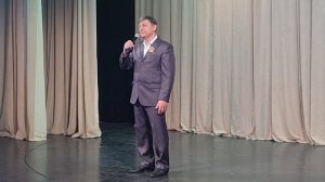 Поет Николай Иванович Ивановский