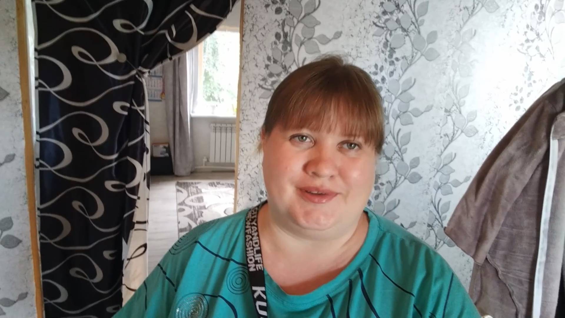 ПРОСТАЯ ЖИЗНЬ 45 //АНДРЕЯ ВЫПИСАЛИ // ВКУСНЫЙ УЖИН С КАБАЧКОМ ЖИЗНЬ// В НЕБОЛЬШОМ ГОРОДКЕ смотреть онлайн