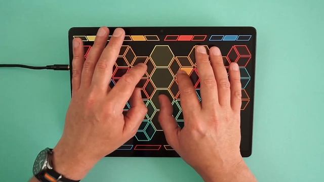 Aritmophone: Microtonal Web Audio