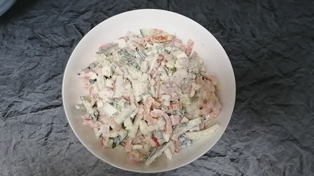 Легкий вкусный салатик смотреть онлайн