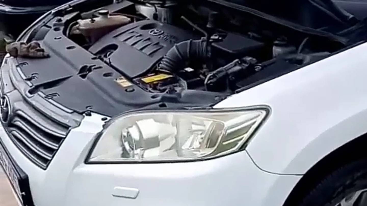 Замена масла в двигателе тойота рав 4 2010 г