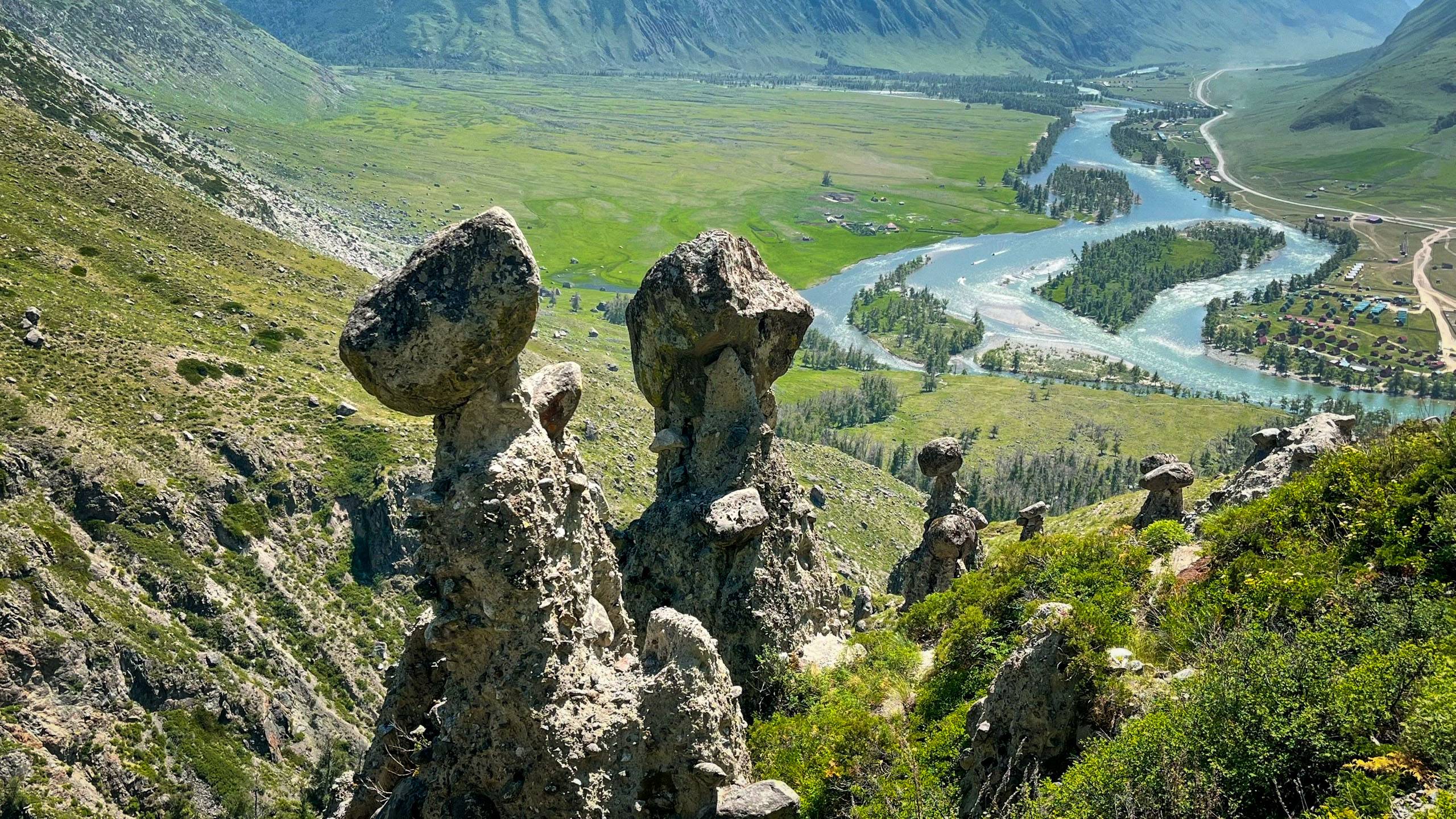 Чулышманская долина , Горный Алтай 2025 г , Каменные Грибы смотреть онлайн