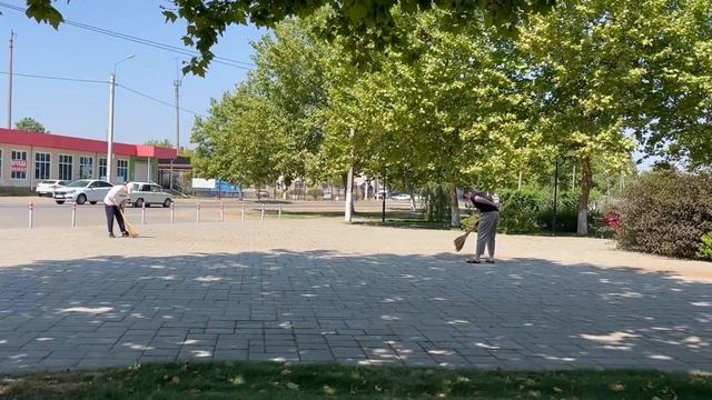 19-07-2025 г. В районе продолжается работа по благоустройству смотреть онлайн