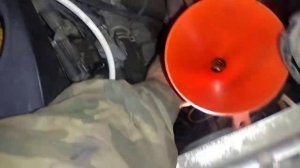 замена масла в коробке веста