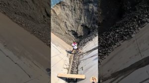 Строительство, пгс,  разгрузка баржи