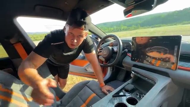 СЁМА КУПИЛ СЕБЕ ГОНКУ.mp4