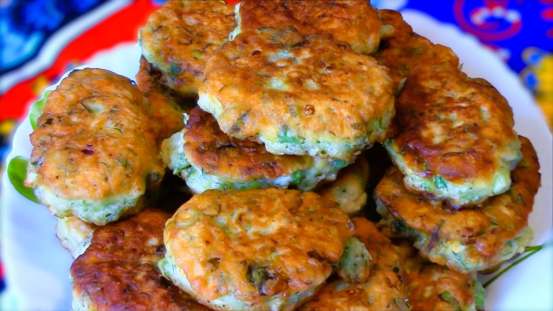 Ленивые пирожки с зеленым луком и яйцом за 10 минут смотреть онлайн