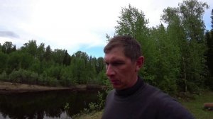 Вернулся в избушку с рыбалки. Секрет готовки вкусной ухи на костре. 4 серия