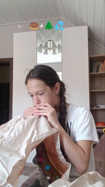 ура уже лето 🍩