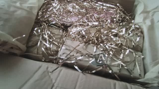 Оригинальный подарок рукодельнице от Галины с канала Свой клубок. смотреть онлайн