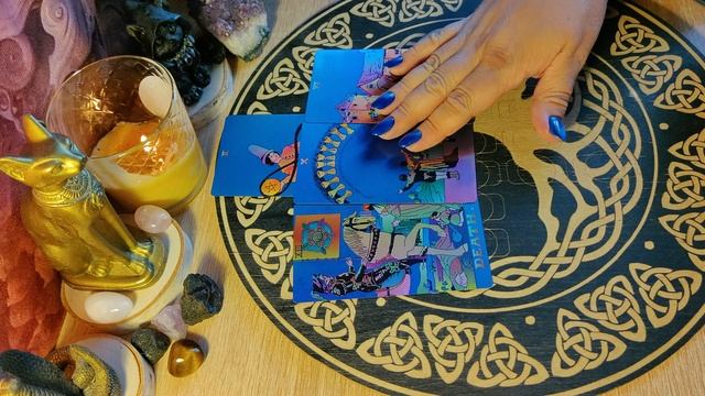 От чего вы избавились 🔮 таро расклад смотреть онлайн