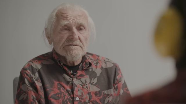 Interracial Couple Secretly Shares About Their 37-Year Marriage смотреть онлайн