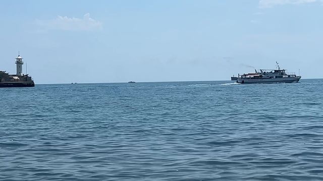 Ялта. Что может быть лучше моря? Морской релакс. 12.07.25. Крым. Crimea. Yalta. смотреть онлайн