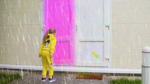 Кто же это у двери? Волшебные истории для детей