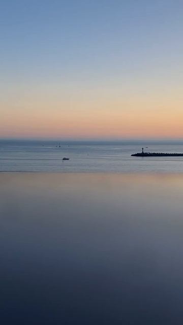 Сочи. Морской порт. Вечер