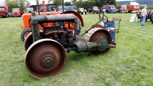 МОЩЬ! Трактора 1921 года! Пашут, как новые! #4