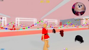 НОВОГОДНИЙ ПОКАЗ МОД РАНДОМНЫМИ ВЕЩАМИ В РОБЛОКС ! НОВЫЕ НАРЯДЫ В ROBLOX