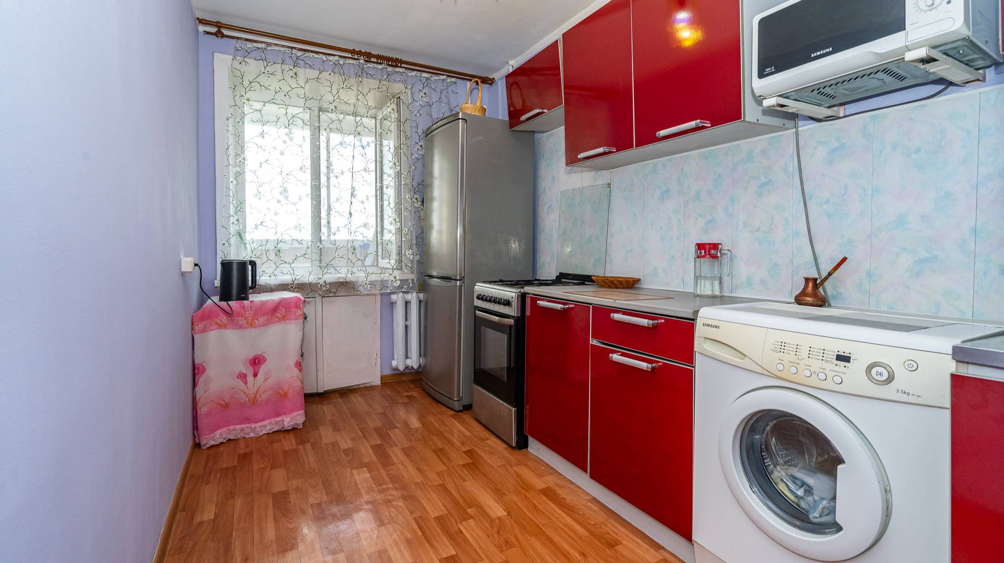 Просторная 4-комнатная квартира 73 м² с прекрасным видом на Хабаровск смотреть онлайн