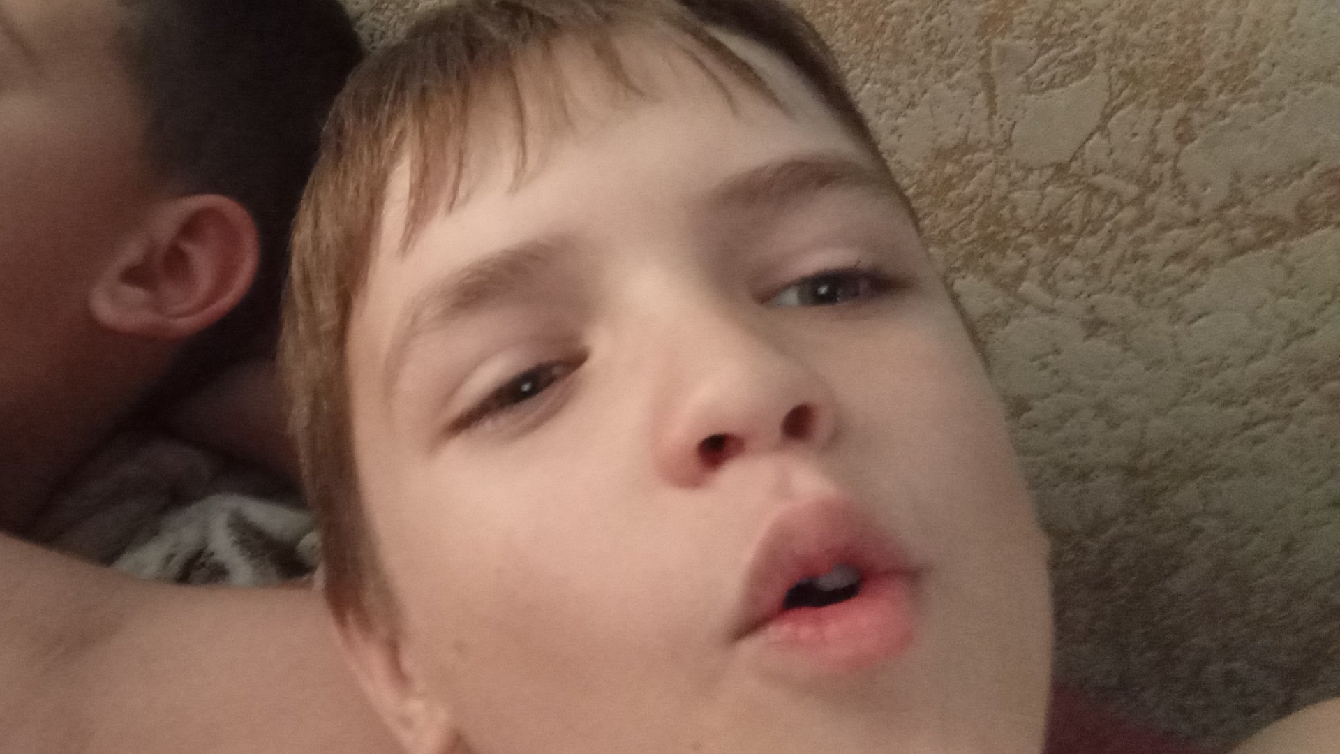 битва за подъезд сериал 1 серия 7 (история)