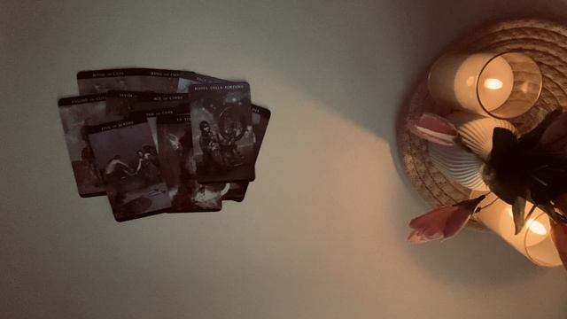 ЧТО ОН ХОЧЕТ ОТ ВАС❓❗️ТАРО РАСКЛАД смотреть онлайн