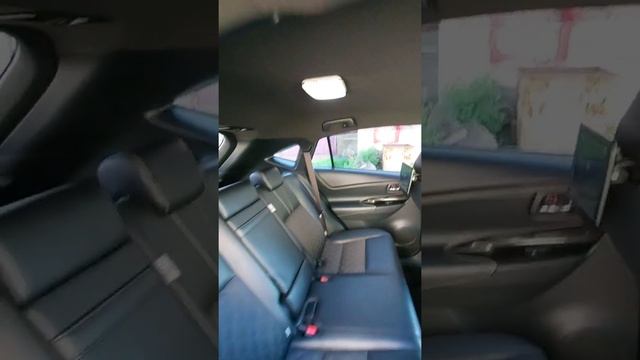 Toyota Harrier 2017 год