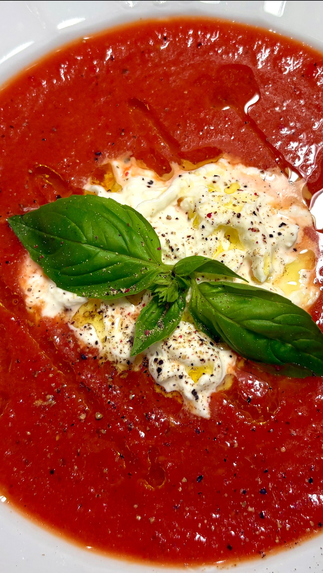 Гаспачо со страчателлой 🍅🌱🌶️