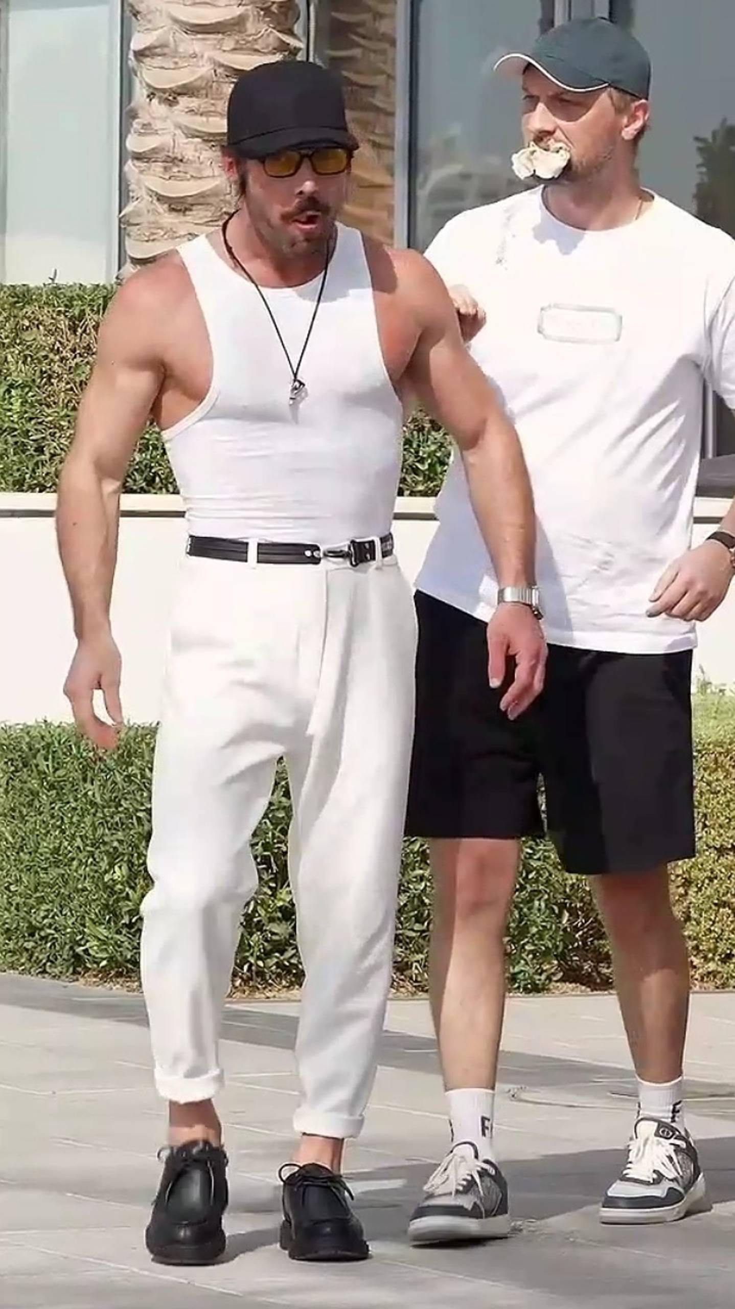 Мачо 🤪💪🤟 смотреть онлайн