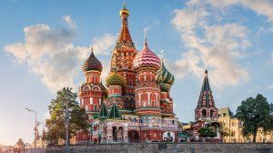 Поездка в Москву   стихи В. Резанов, А. Михайлов ; музыка и исполнение А. Михайлов