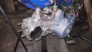 Как улучшить свет на мопеде. установка реле в фару