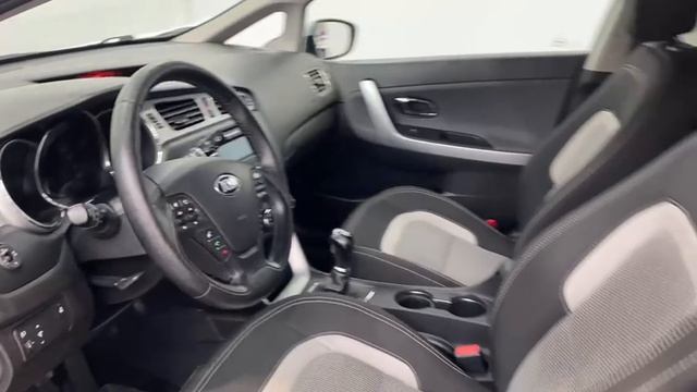 Kia Ceed, II
VIN:
XWEHN512AF0008757