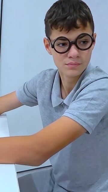 ГОЛОСУЕМ за ТУПАРЕВА! #топ#тупарев#масики смотреть онлайн