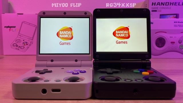 Сравнение экранов: Anbernic vs Miyoo Flip V2 смотреть онлайн