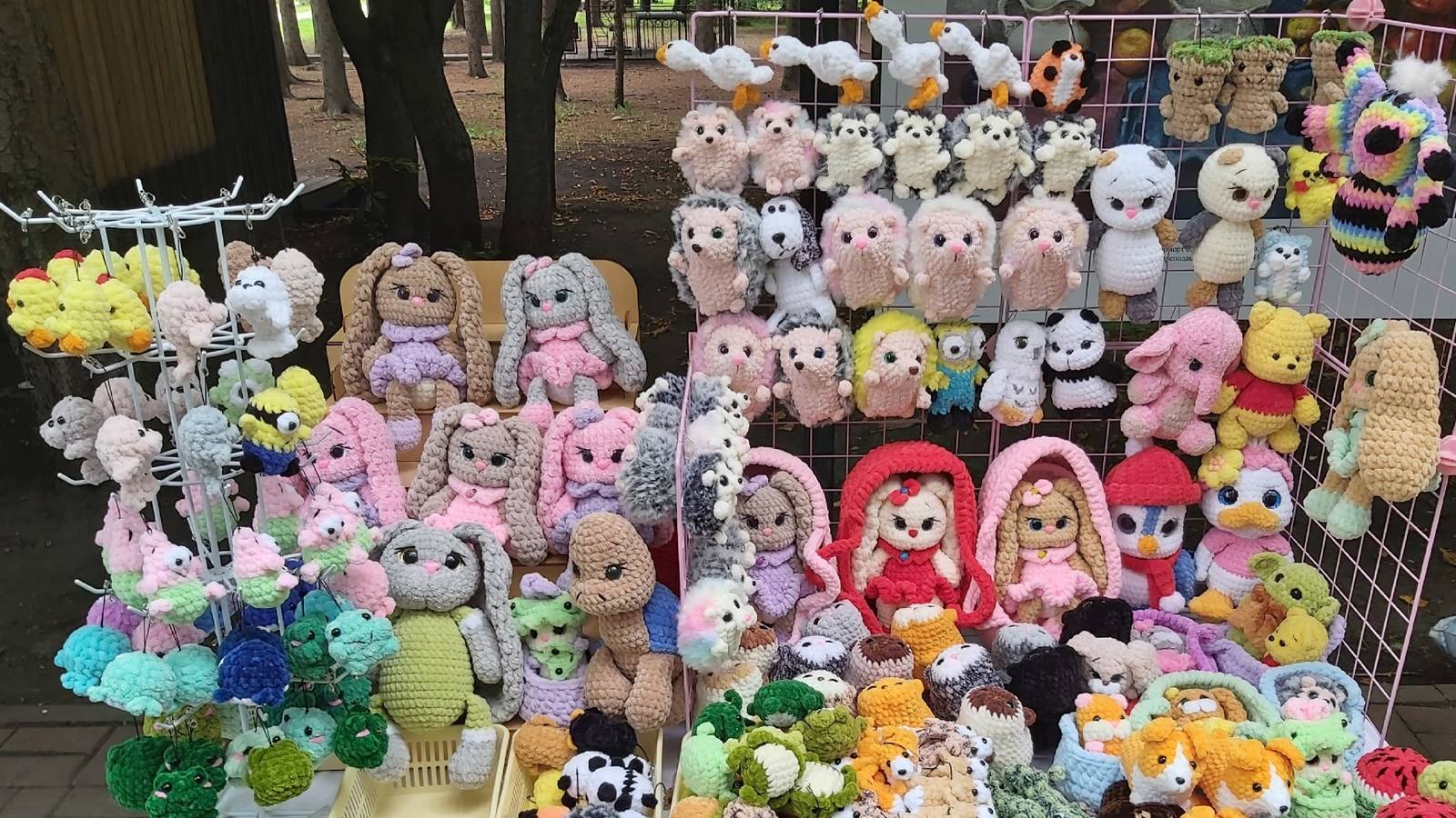 Немного навязала. Болтаю обо всем))) Ушла в минус на ярмарке... смотреть онлайн