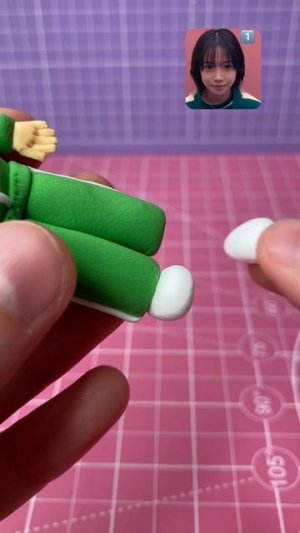 Леплю 💚Чун Хи 222💚 из Игры в Кальмара! ТГК: krutotut_rus #diy #игравкальмара3 #творчество