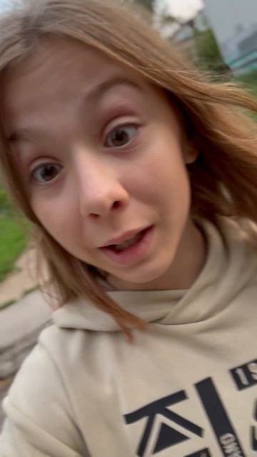 Подпишись 
Саша Эшкере