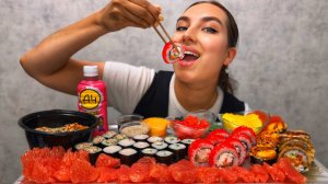 МУКБАНГ | РОЛЛЫ | вопрос\ответ