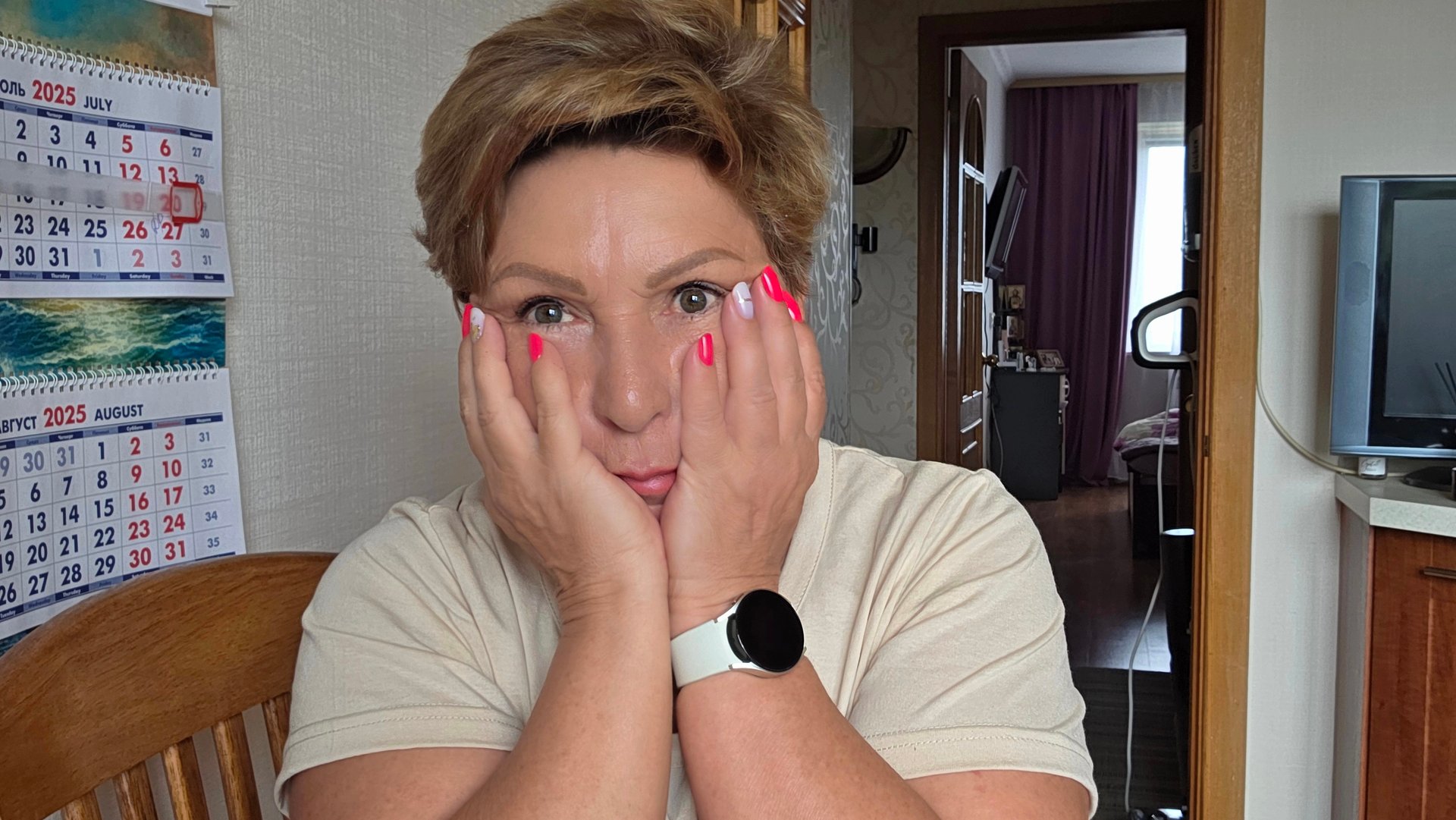 большая проблема с зубами, на ровном месте смотреть онлайн