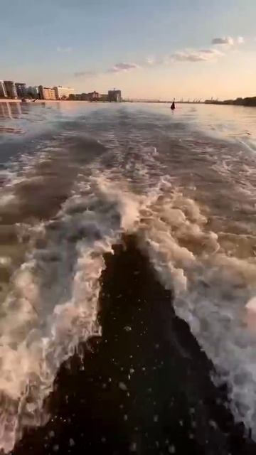 Жаркая, но очень красивая Астрахань смотреть онлайн