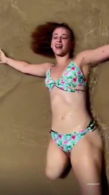 Amputee Rak смотреть онлайн